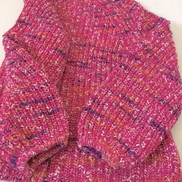 Gap Turtleneck Balloon Sleeves Relax Fit Sweater - Picture 15 of 15